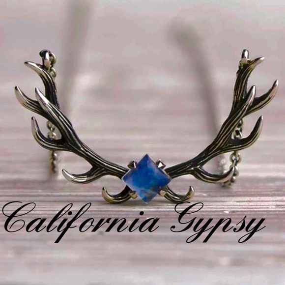 Silver Boho Antler Aquamarine Necklace - Picture 3 of 4